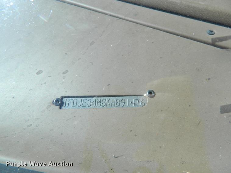 image for item DB1139 1989 Ford Econoline E350 ambulance