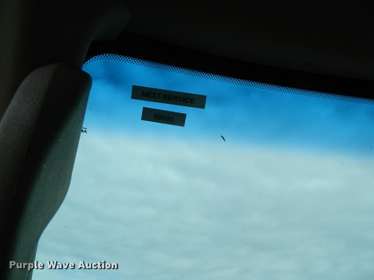 image for item DB1147 2010 Ford F350 Super Duty SuperCab pickup truck