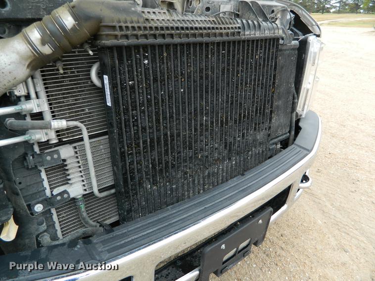 image for item DB1147 2010 Ford F350 Super Duty SuperCab pickup truck