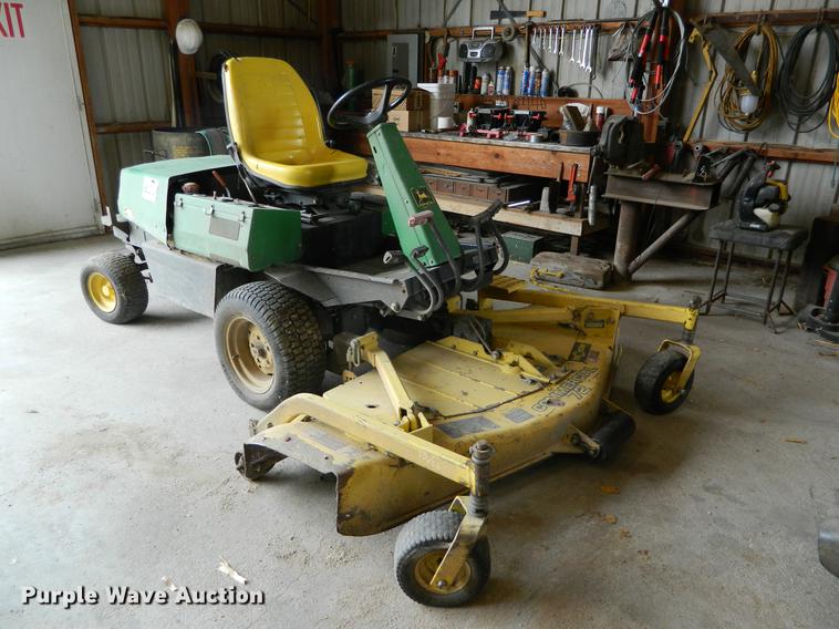 image for item DB1151 John Deere F925 lawn mower