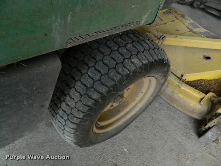 image for item DB1151 John Deere F925 lawn mower