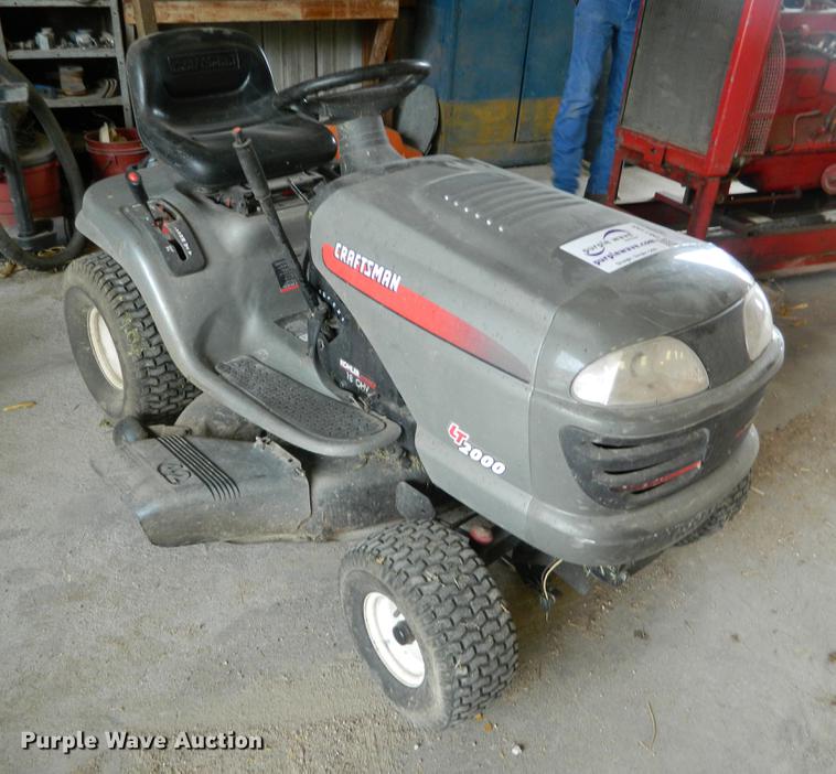 image for item DB1153 Craftsman LT2000 lawn mower