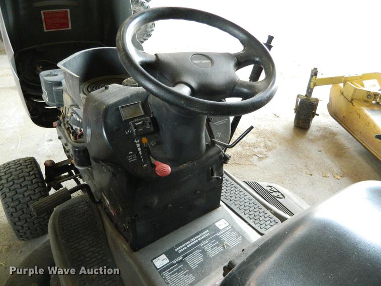 image for item DB1153 Craftsman LT2000 lawn mower