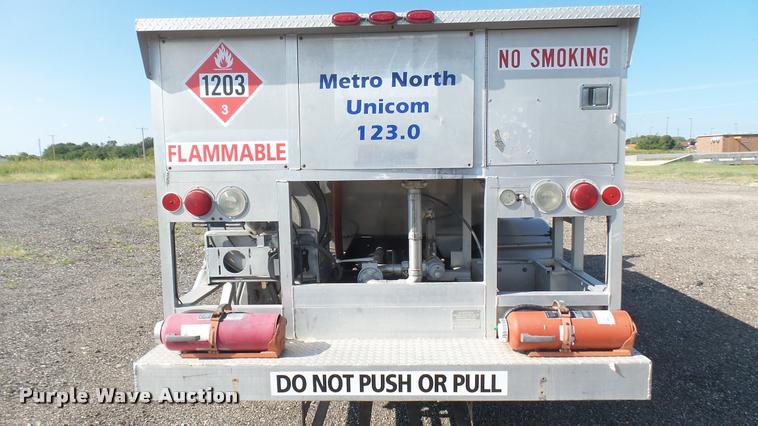 image for item DB3452 1991 Ford F600 fuel truck