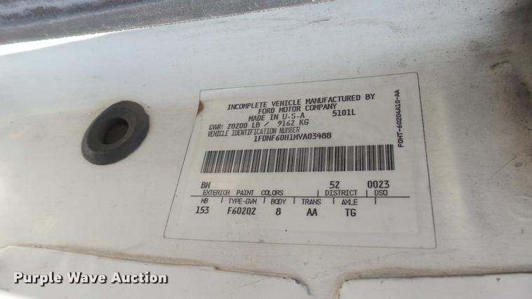 image for item DB3452 1991 Ford F600 fuel truck