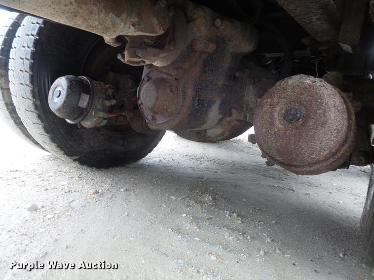 image for item DB6371 1995 Ford LNT8000 dump truck