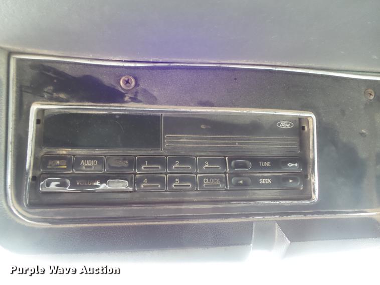 image for item DB6371 1995 Ford LNT8000 dump truck