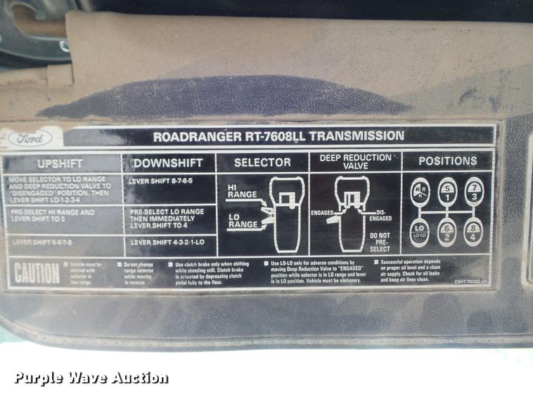 image for item DB6371 1995 Ford LNT8000 dump truck