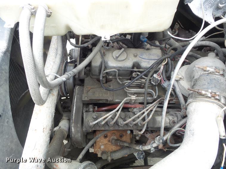 image for item DB6371 1995 Ford LNT8000 dump truck