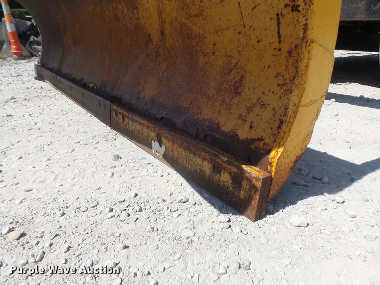 image for item DB6411 2006 International 7400 dump truck