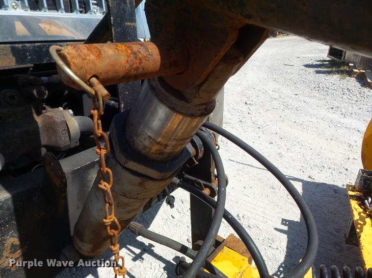 image for item DB6411 2006 International 7400 dump truck