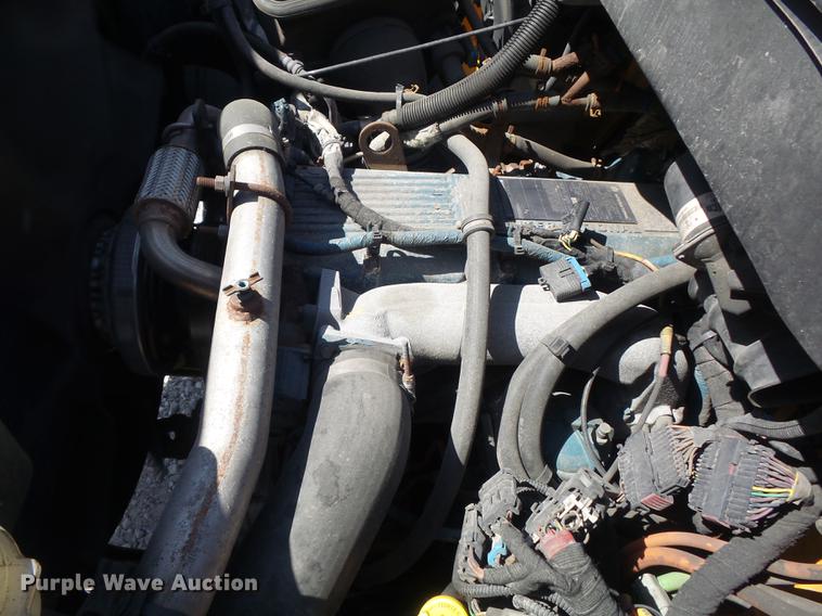 image for item DB6411 2006 International 7400 dump truck