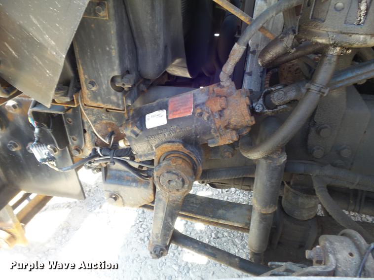 image for item DB6411 2006 International 7400 dump truck