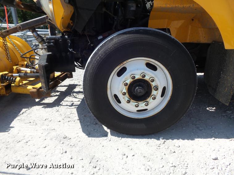 image for item DB6411 2006 International 7400 dump truck