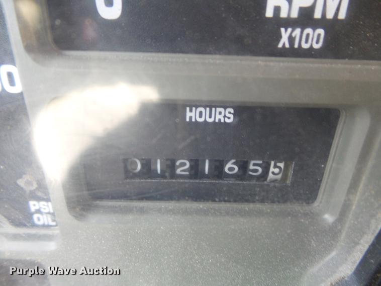 image for item DB6415 2002 International 4900 Crew Cab dump truck