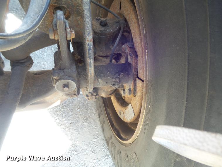 image for item DB6415 2002 International 4900 Crew Cab dump truck