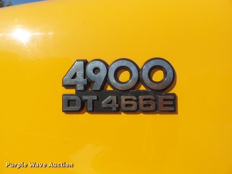 image for item DB6415 2002 International 4900 Crew Cab dump truck