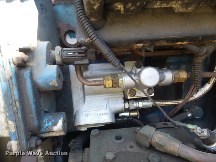 image for item DB6416 2002 International 4900 bucket truck