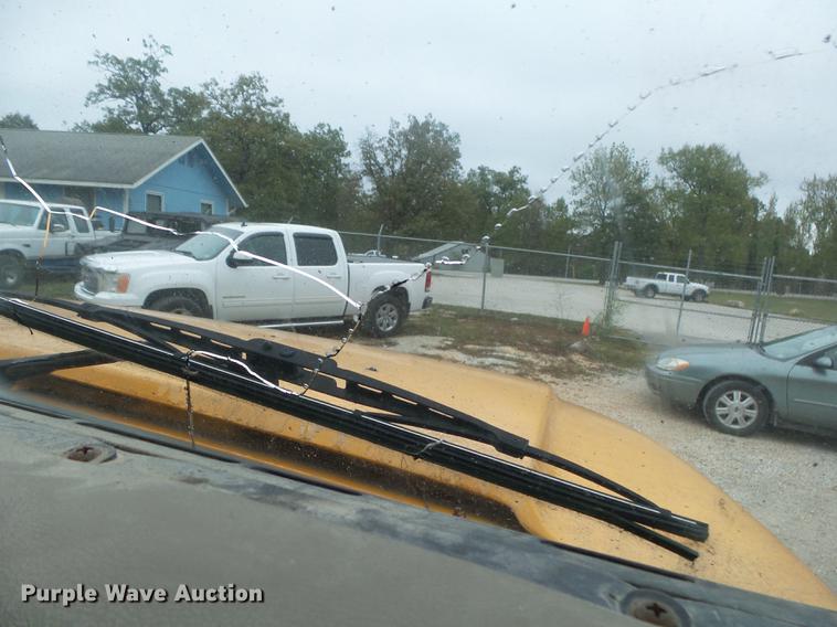 image for item DB7382 1995 International 4900 dump truck