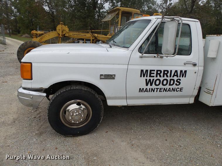 image for item DB7383 1988 Ford F350 utility bed pickup truck