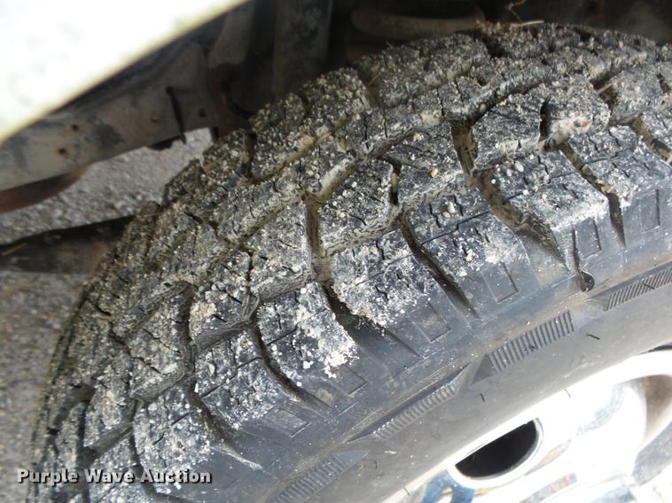 image for item DB7383 1988 Ford F350 utility bed pickup truck