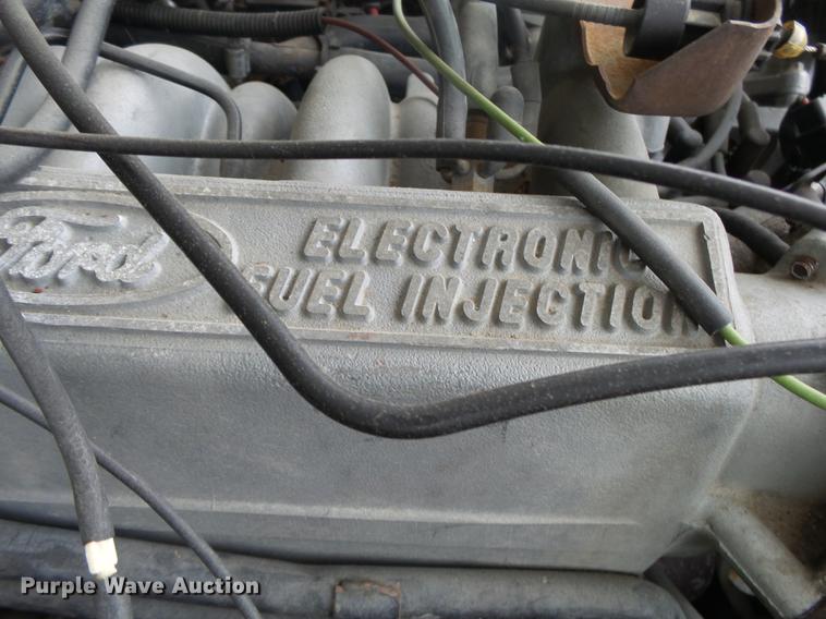 image for item DB7383 1988 Ford F350 utility bed pickup truck