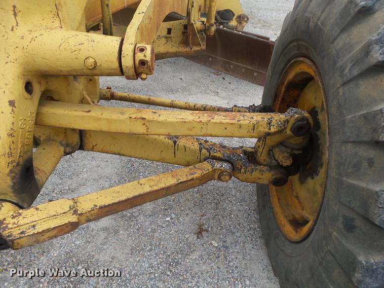 image for item DB7384 1958 Caterpillar 12 rigid frame motor grader