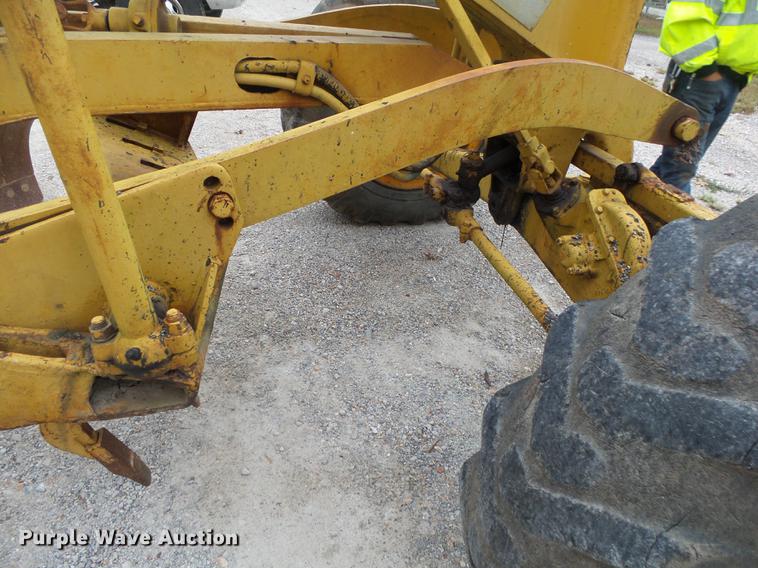 image for item DB7384 1958 Caterpillar 12 rigid frame motor grader