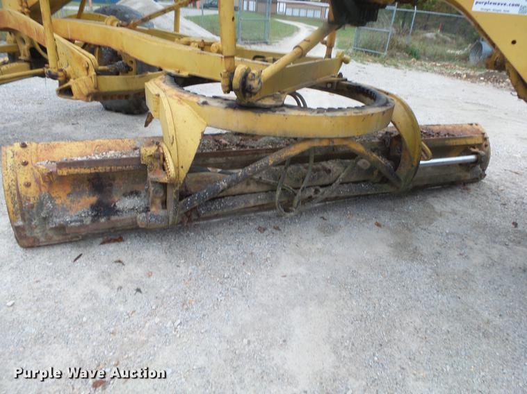 image for item DB7384 1958 Caterpillar 12 rigid frame motor grader