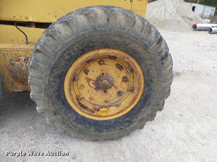 image for item DB7384 1958 Caterpillar 12 rigid frame motor grader