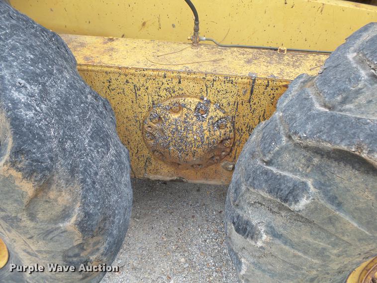 image for item DB7384 1958 Caterpillar 12 rigid frame motor grader