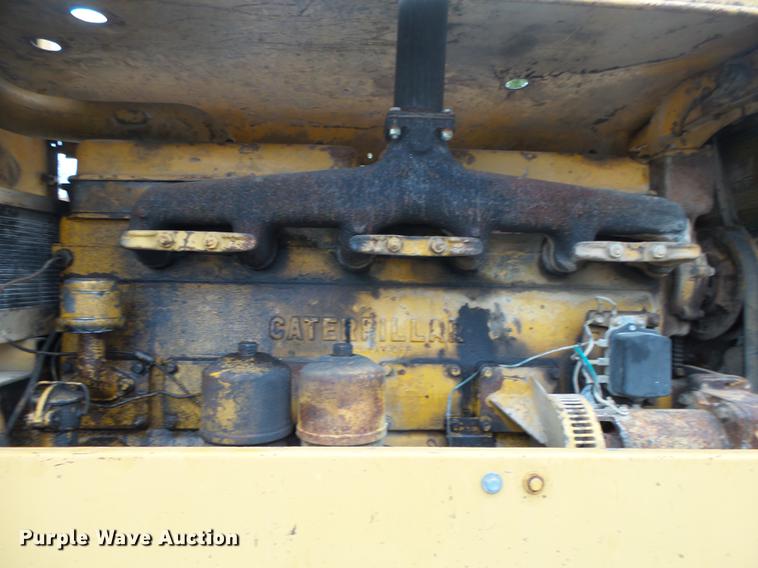 image for item DB7384 1958 Caterpillar 12 rigid frame motor grader