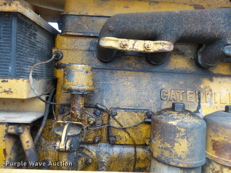 image for item DB7384 1958 Caterpillar 12 rigid frame motor grader
