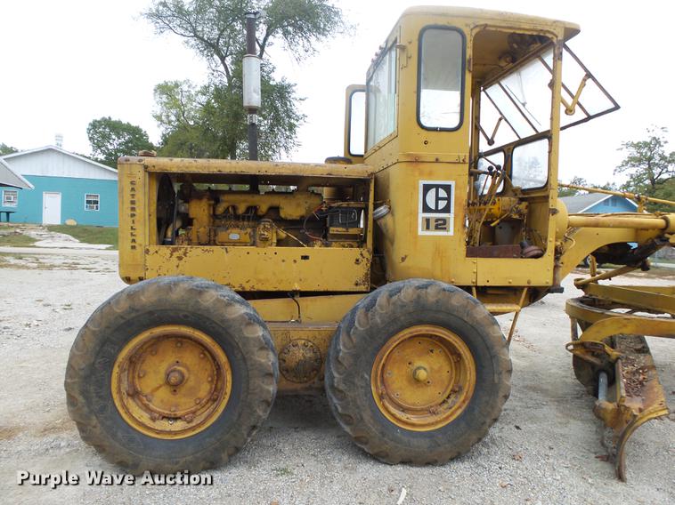 image for item DB7384 1958 Caterpillar 12 rigid frame motor grader