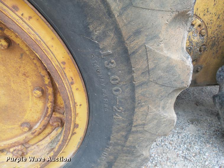 image for item DB7384 1958 Caterpillar 12 rigid frame motor grader