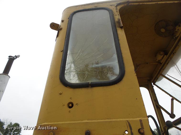 image for item DB7384 1958 Caterpillar 12 rigid frame motor grader