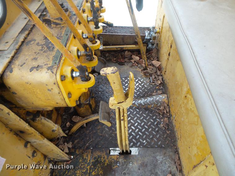 image for item DB7384 1958 Caterpillar 12 rigid frame motor grader