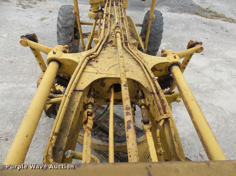 image for item DB7384 1958 Caterpillar 12 rigid frame motor grader