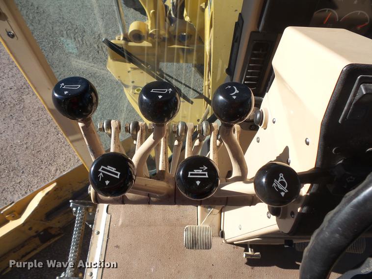 image for item DB8125 2006 Caterpillar 140H VHP Plus motor grader