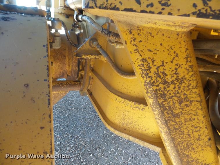image for item DB8125 2006 Caterpillar 140H VHP Plus motor grader