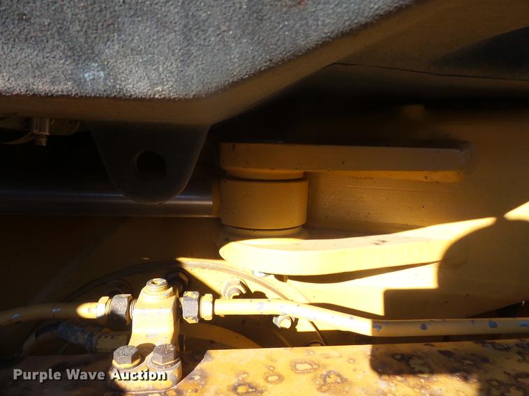 image for item DB8125 2006 Caterpillar 140H VHP Plus motor grader