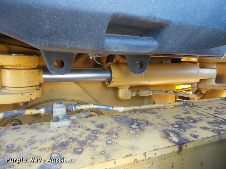 image for item DB8125 2006 Caterpillar 140H VHP Plus motor grader