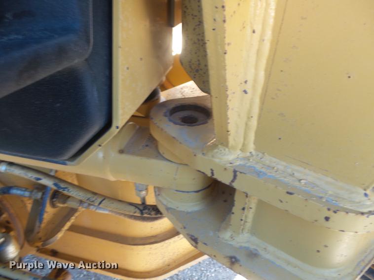 image for item DB8125 2006 Caterpillar 140H VHP Plus motor grader