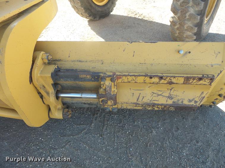 image for item DB8125 2006 Caterpillar 140H VHP Plus motor grader
