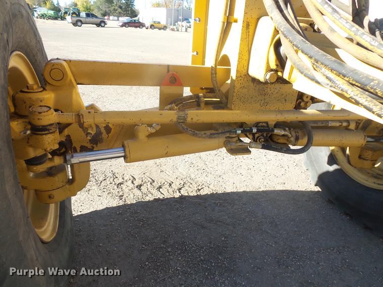 image for item DB8125 2006 Caterpillar 140H VHP Plus motor grader