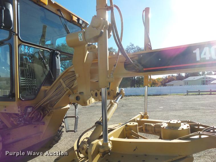 image for item DB8125 2006 Caterpillar 140H VHP Plus motor grader