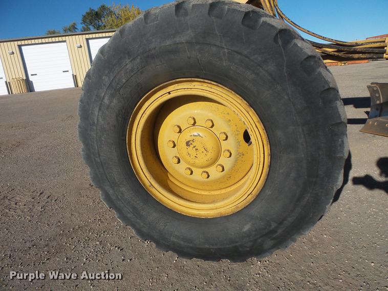 image for item DB8125 2006 Caterpillar 140H VHP Plus motor grader