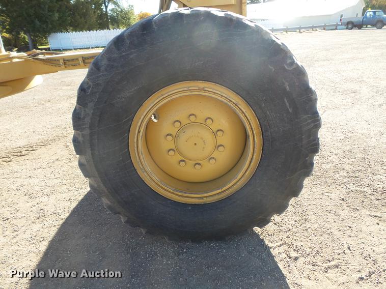 image for item DB8125 2006 Caterpillar 140H VHP Plus motor grader