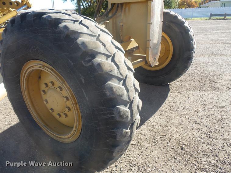 image for item DB8125 2006 Caterpillar 140H VHP Plus motor grader