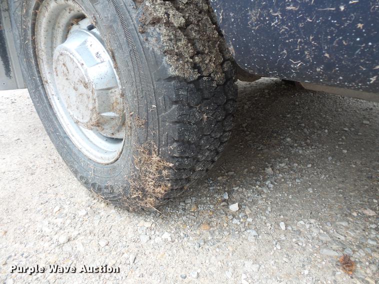 image for item DB8127 1992 Dodge D150 pickup truck